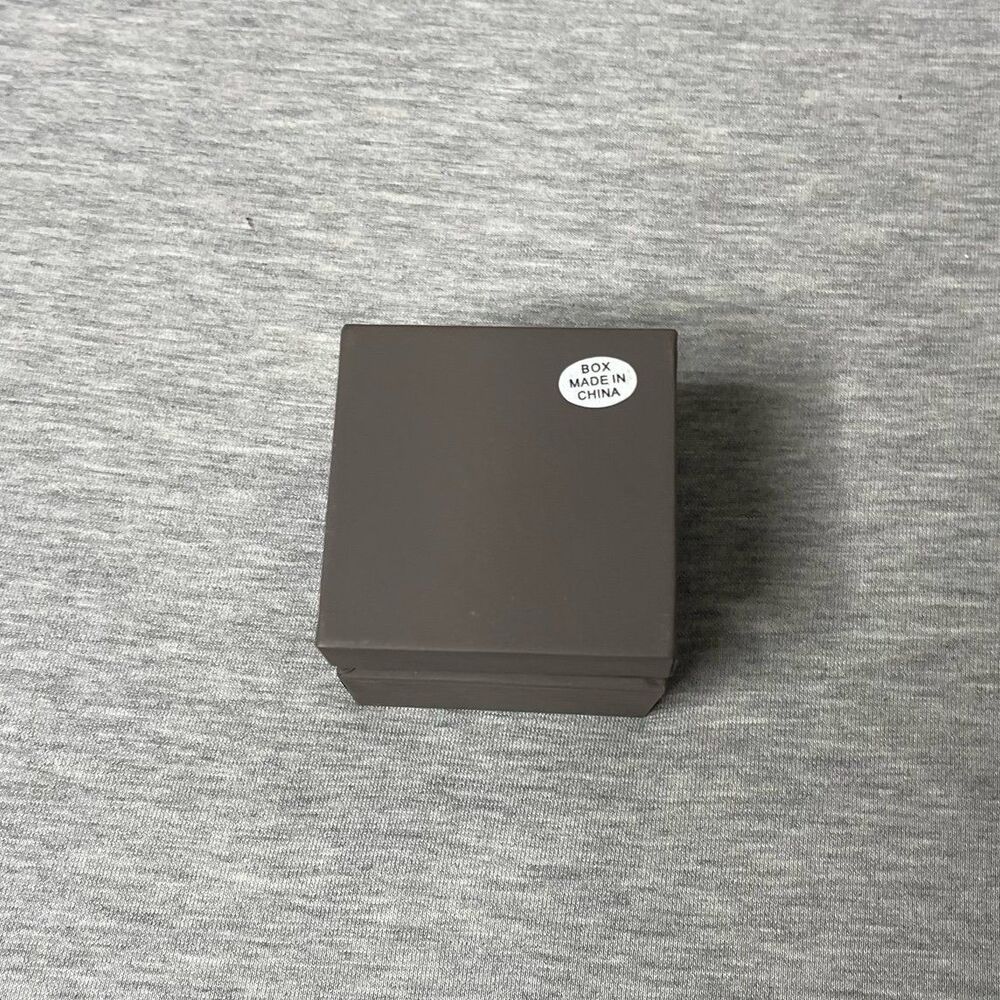 Effy 2”x2” Jewelry Ring Gift Box - Picture 2 of 8